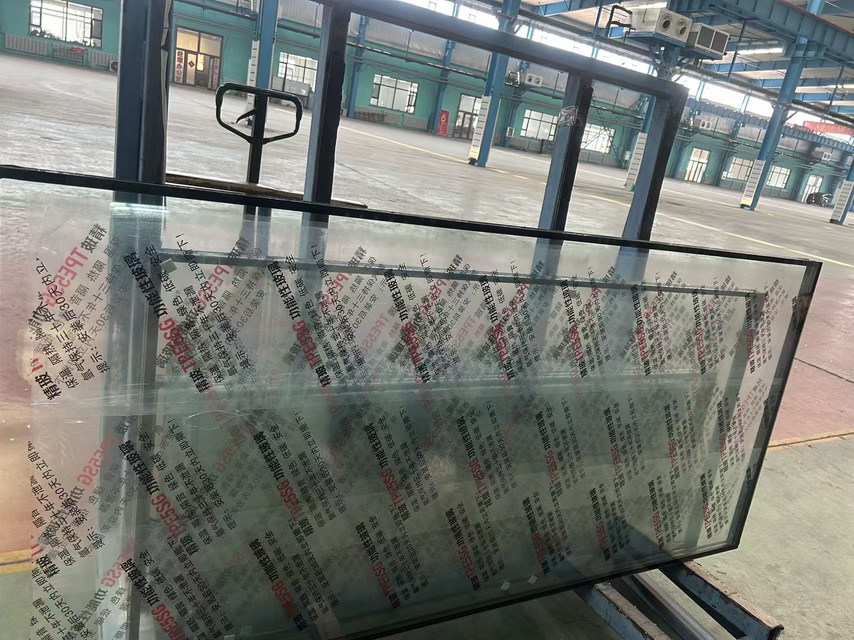 上饶市玻璃源头工厂隔热玻璃 - 一站式服务